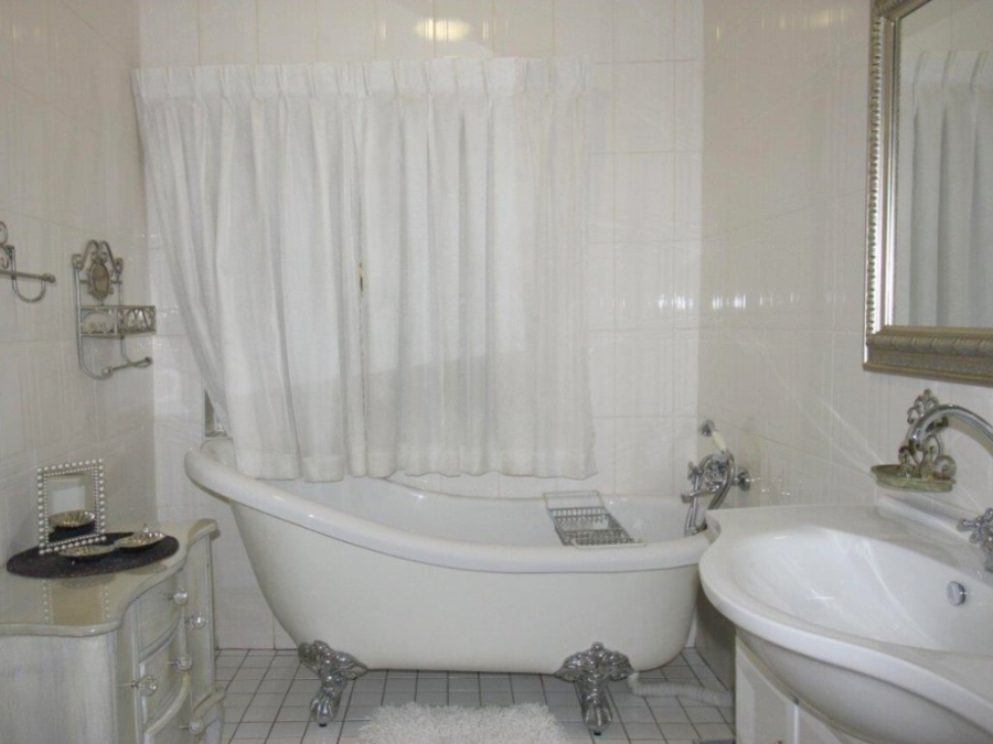 9 Bedroom Property for Sale in Universitas Free State